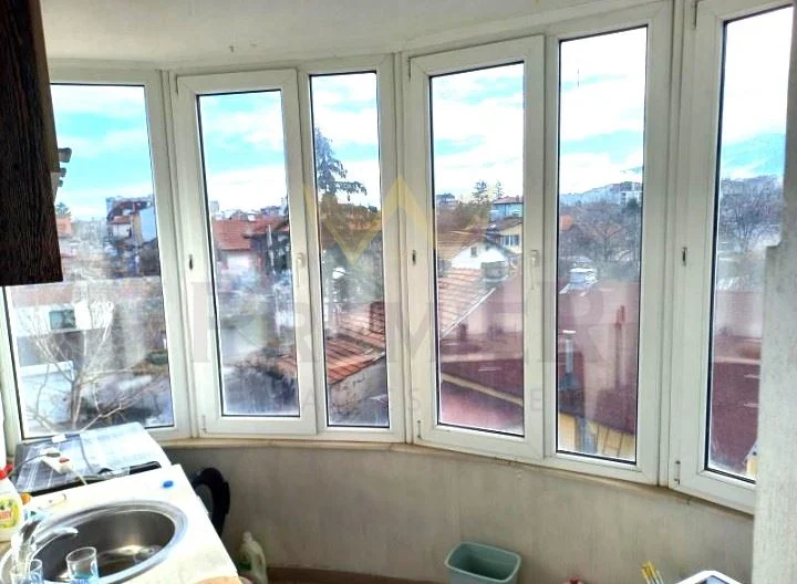 Двустаен обзаведен апартамент в кв.Модерно Предградие - - снимка 6 - Имоти Премиер