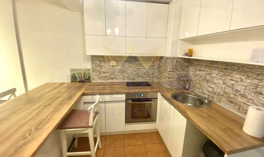 Двустаен обзаведен апартамент в Цветен квартал -  - снимка 4 - Имоти Премиер