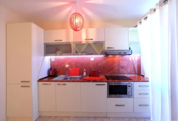 Агенция за недвижими имоти - Имоти Премиер - имот - 672715, Цена: 82990 EUR