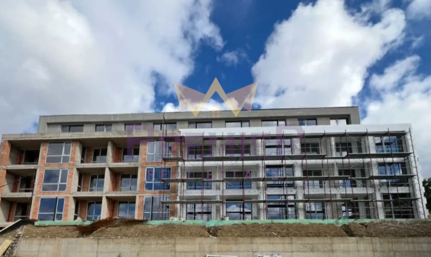 Двустаен панорамен апартамент с паркомясто -  - снимка 1 - Имоти Премиер