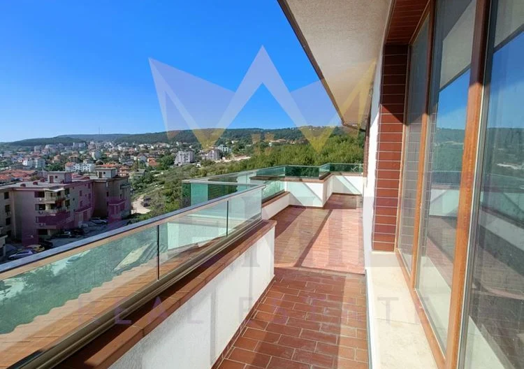 Двустаен панорамен апартамент в кв. Виница -  - снимка 1 - Имоти Премиер