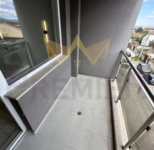 Двустаен просторен апартамент в Старата част на Овча Купел - - снимка 12 - Имоти Премиер