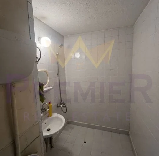 Двустаен просторен апартамент в ж.к. Хаджи Димитър -  - снимка 12 - Имоти Премиер