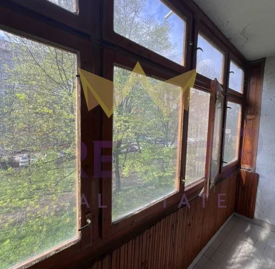 Двустаен просторен апартамент в ж.к. Хаджи Димитър -  - снимка 9 - Имоти Премиер