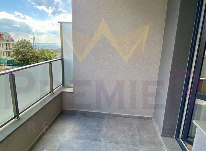 Двустаен с частична морска панорама // Обзаведен // Опция Паркомясто – м-т Акчелар -  - снимка 11 - Имоти Премиер