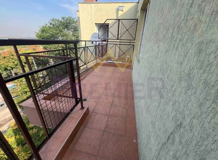 ДВУСТАЕН С УНИКАЛНА МОРСКА ПАНОРАМА -  - снимка 4 - Имоти Премиер