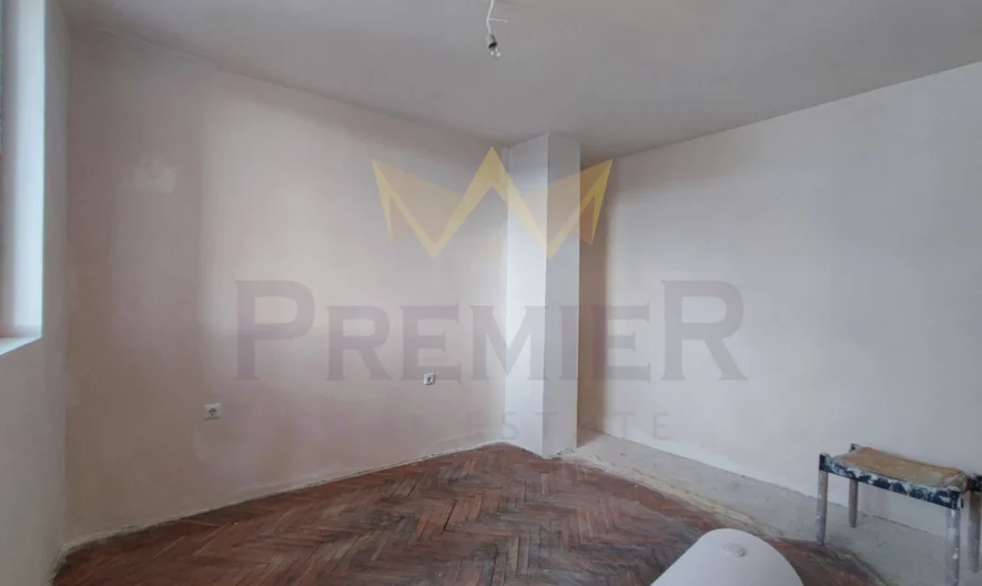 Двустаен след основен ремонт в района на Техникумите/Конфуто гр.Варна - - снимка 2 - Имоти Премиер