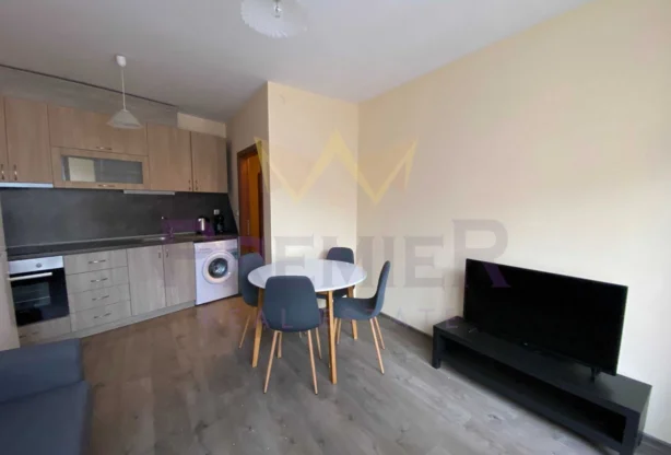 Агенция за недвижими имоти - Имоти Премиер - имот - 1070706, Цена: 650 EUR