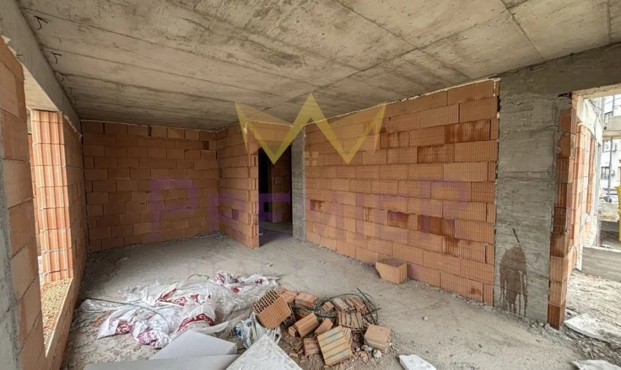 Двустаен тухлен апартамент -  - снимка 1 - Имоти Премиер