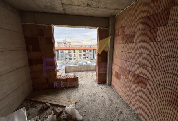 Агенция за недвижими имоти - Имоти Премиер - имот - 1155647, Цена: 130000 EUR