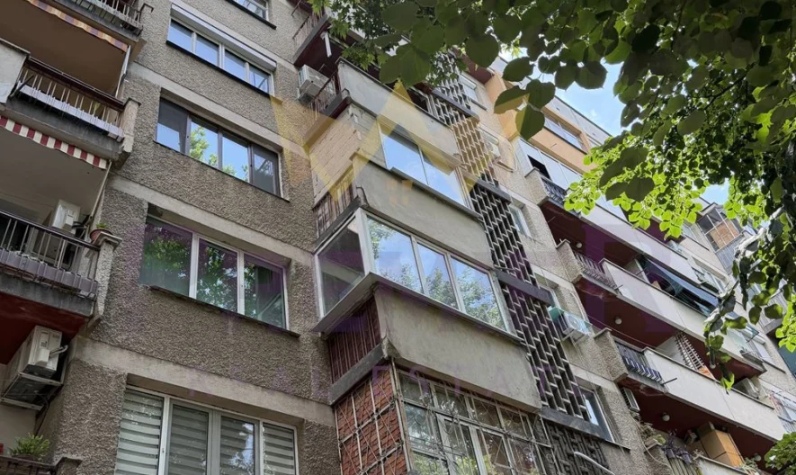 Двустаен тухлен апартамент в кв.Кършияка, гр.Пловдив -  - снимка 13 - Имоти Премиер