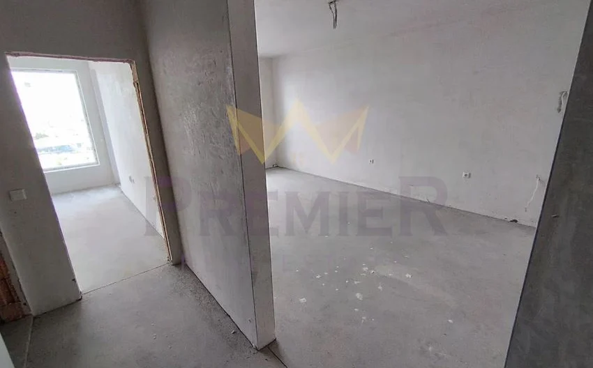 Двустаен в Изгрев - - снимка 2 - Имоти Премиер