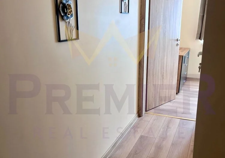 Двустаен в кв.Двужба 2 -  - снимка 11 - Имоти Премиер