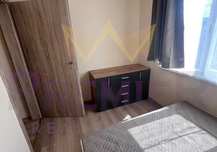 Двустаен в кв.Двужба 2 -  - снимка 13 - Имоти Премиер