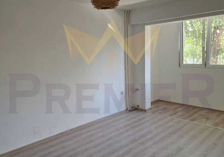 Двустаен в кв.Надежда 2 -  - снимка 1 - Имоти Премиер