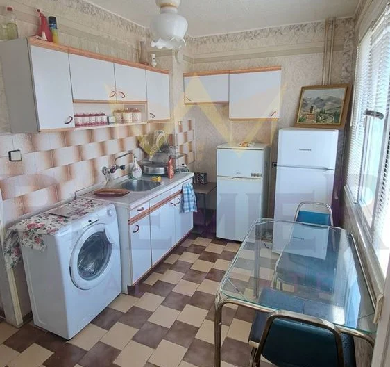 Двустаен  в кв.Обеля 2 -  - снимка 7 - Имоти Премиер