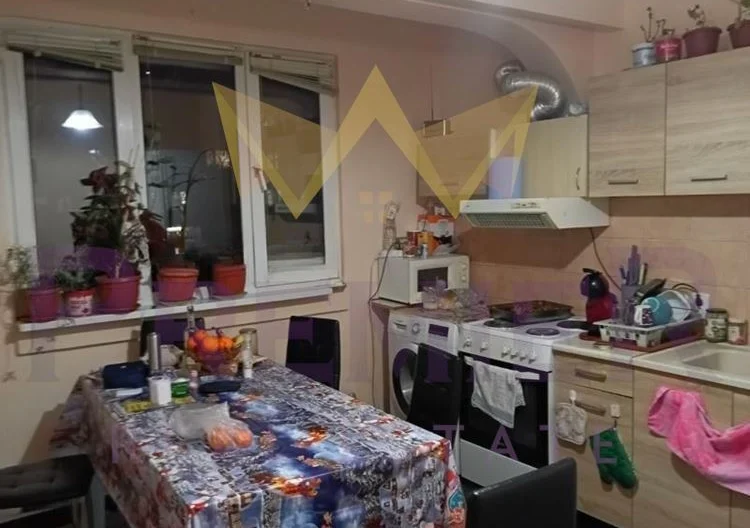 Двустаен в кв.Свобода -  - снимка 2 - Имоти Премиер