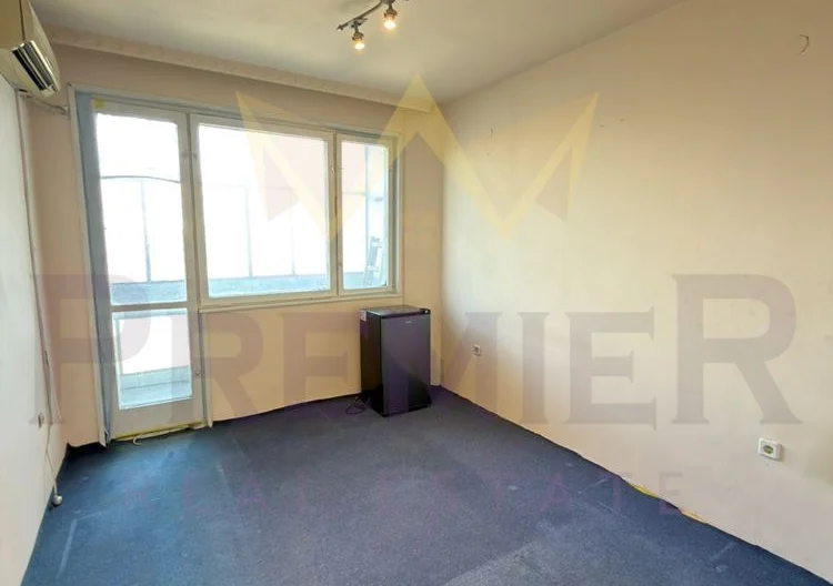 ДВУСТАЕН В ПОБЕДА - - снимка 5 - Имоти Премиер