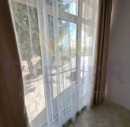 Двустаен вилна зона Кошарица -  - снимка 9 - Имоти Премиер