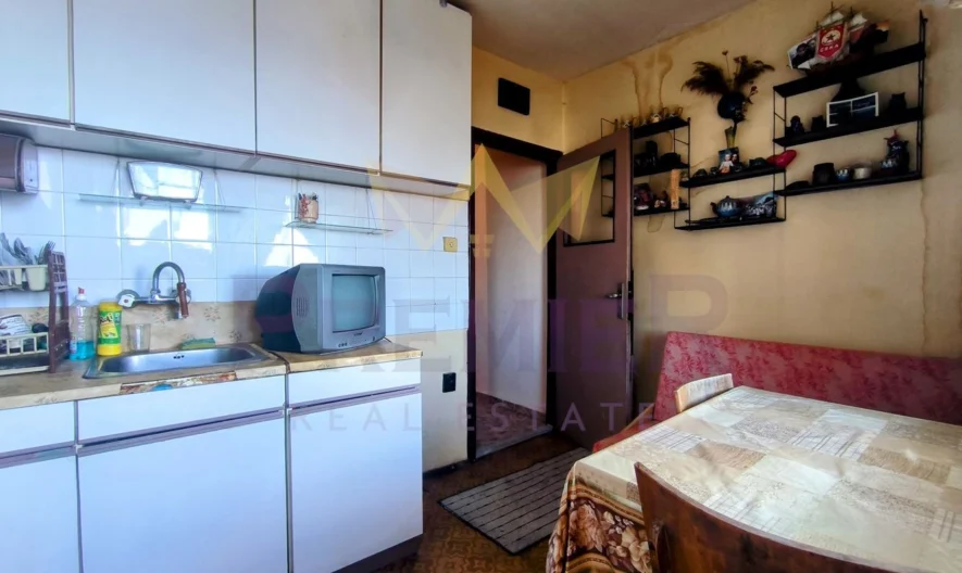 Двустаен! Южен! Среден в ж.к. Вл.Варненчик град Варна -  - снимка 3 - Имоти Премиер