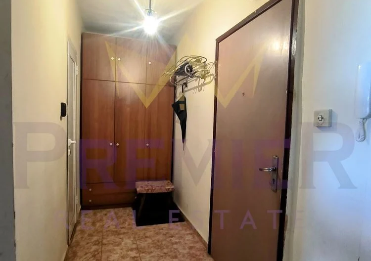 Двустаен! Южен! Среден в ж.к. Вл.Варненчик град Варна -  - снимка 5 - Имоти Премиер