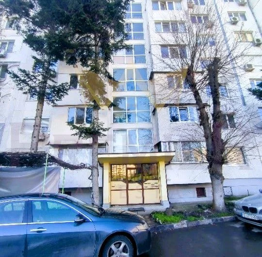 Двустаен! Южен! Среден в ж.к. Вл.Варненчик град Варна -  - снимка 7 - Имоти Премиер