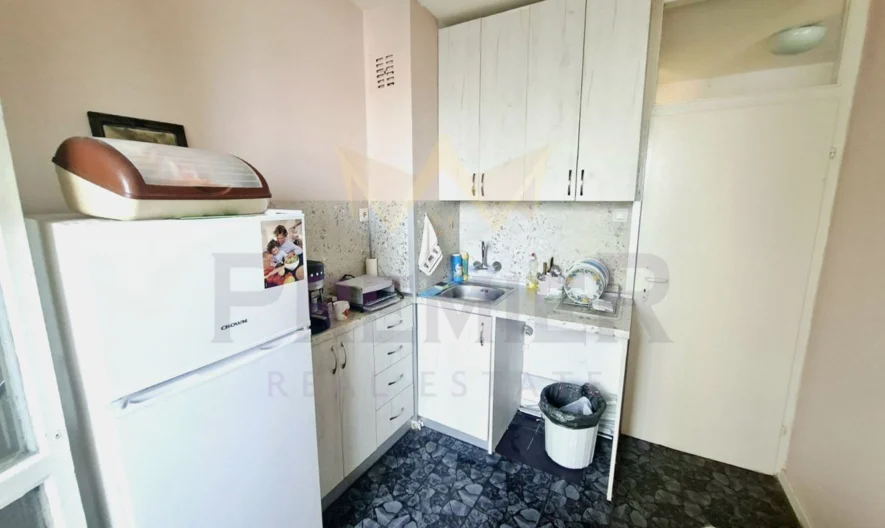 Двустаен ж.к. Вл. Варненчик -  - снимка 3 - Имоти Премиер