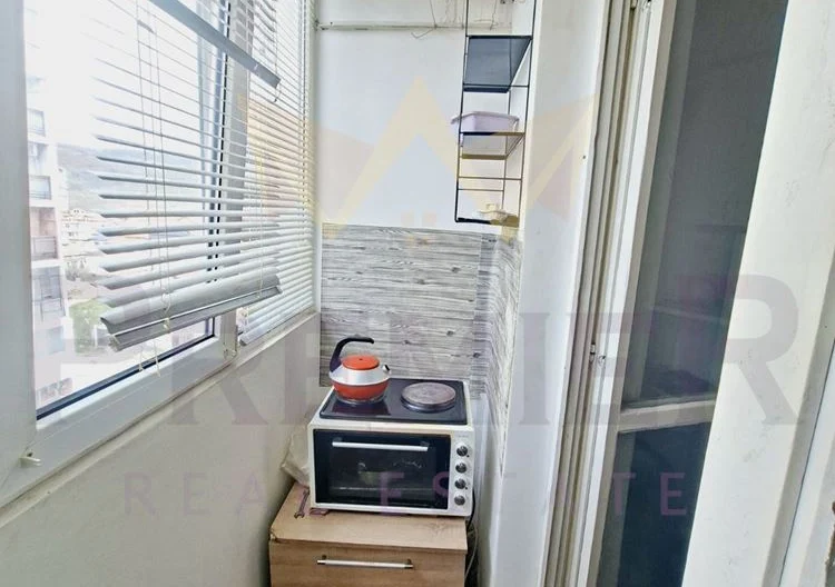 Двустаен ж.к. Вл. Варненчик - - снимка 5 - Имоти Премиер