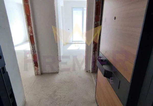 Агенция за недвижими имоти - Имоти Премиер - имот - 753951, Цена: 103900 EUR