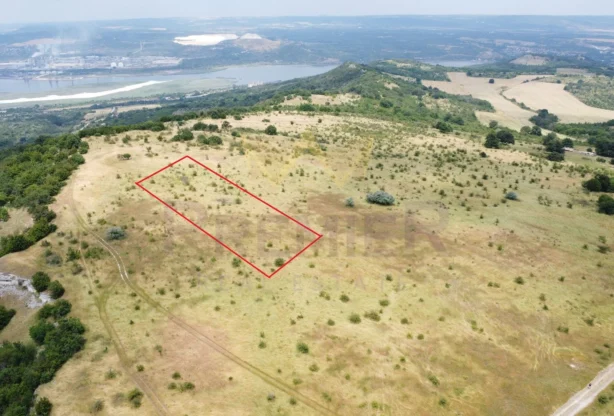 Агенция за недвижими имоти - Имоти Премиер - имот - 1024495, Цена: 6135.504 EUR