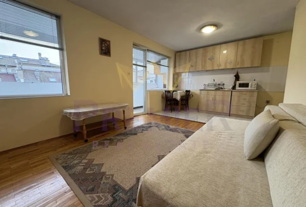 Агенция за недвижими имоти - Имоти Премиер - имот - 1088534, Цена: 425 EUR