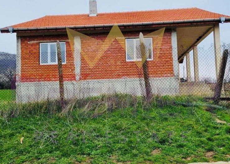 Едноетажна къща с площ 121 кв.м в село Булаир -  - снимка 3 - Имоти Премиер