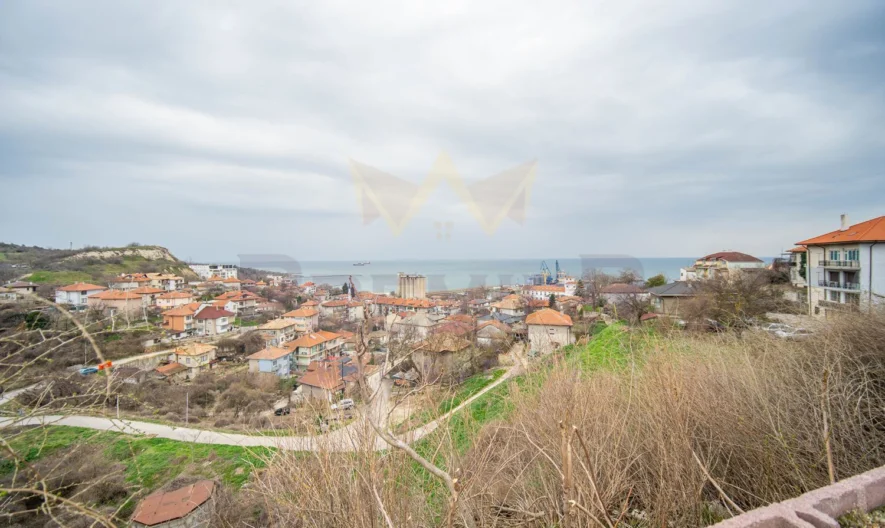 Едноетажна къща с уникална морска панорама в град Балчик -  - снимка 20 - Имоти Премиер