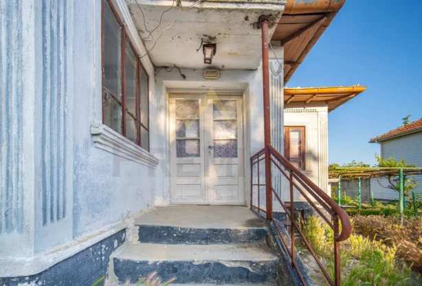 Агенция за недвижими имоти - Имоти Премиер - имот - 1030186, Цена: 95000 EUR