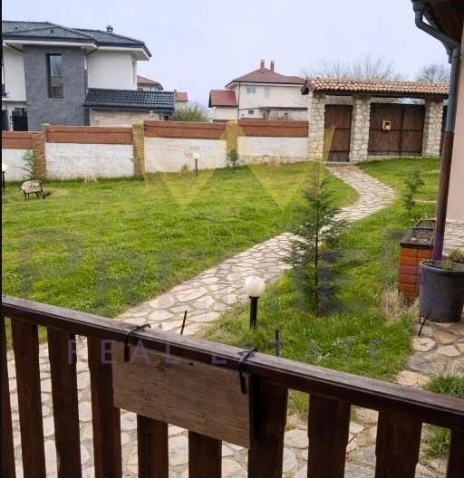 Едноетажна къща в с. Близнаци -  - снимка 9 - Имоти Премиер