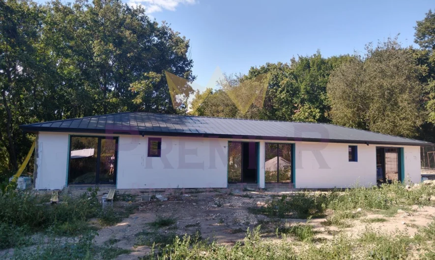 Агенция за недвижими имоти - Имоти Премиер - имот - 780909, Цена: 169000 EUR