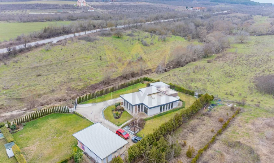 Едноетажна къща в с. Генерал Кантарджиево -  - снимка 15 - Имоти Премиер