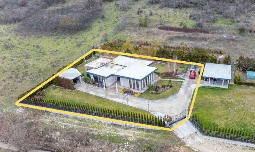 Едноетажна къща в с. Генерал Кантарджиево -  - снимка 27 - Имоти Премиер