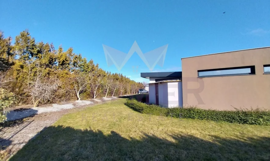 Едноетажна къща в с. Генерал Кантарджиево -  - снимка 6 - Имоти Премиер