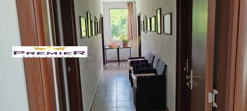 Едноетажна къща в с. Осеново - - снимка 2 - Имоти Премиер