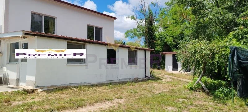 Едноетажна къща в с. Осеново - - снимка 5 - Имоти Премиер