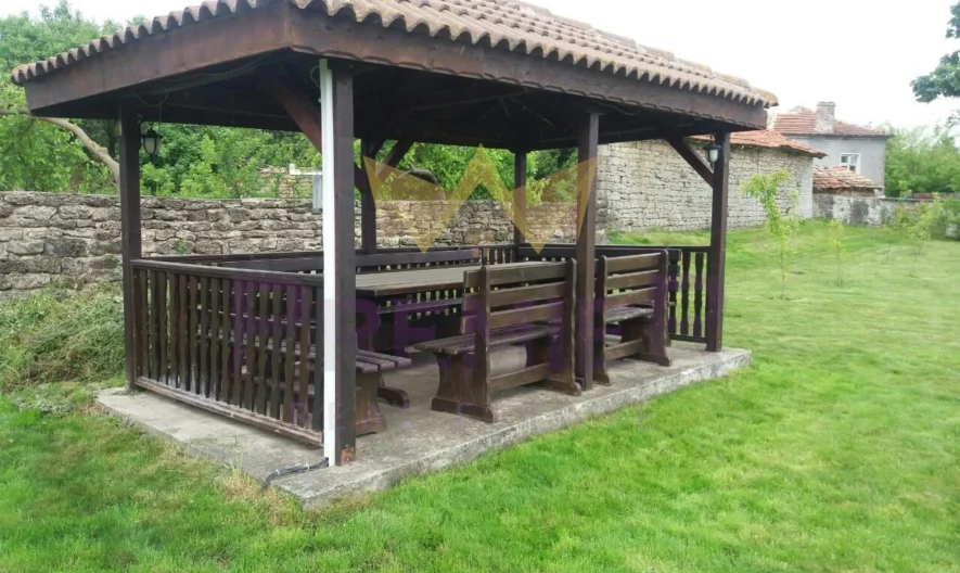 Агенция за недвижими имоти - Имоти Премиер - имот - 240055, Цена: 170000 EUR