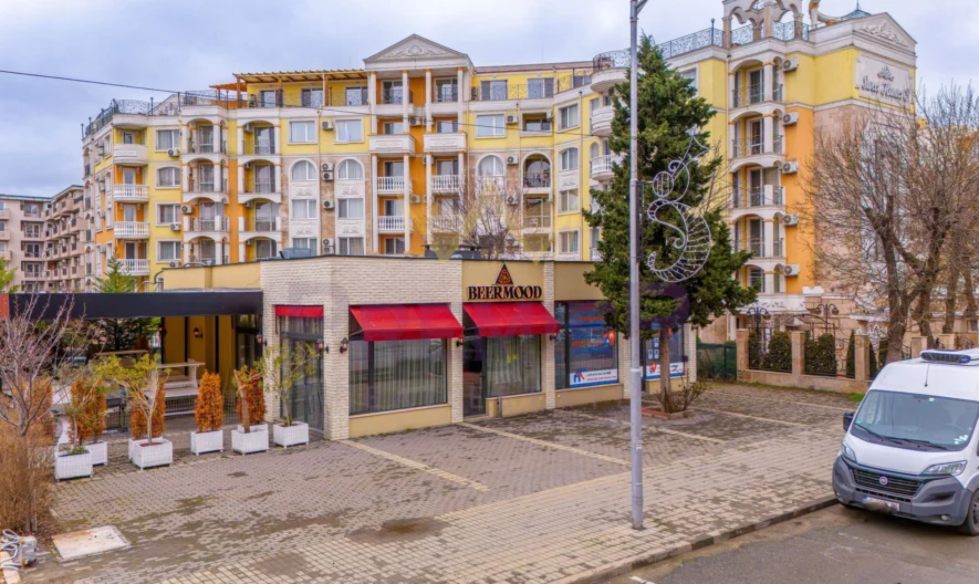 Едноетажна сграда с парцел в центъра на Слънчев Бряг -  - снимка 13 - Имоти Премиер