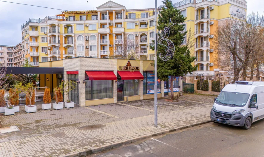 Едноетажна сграда с парцел в центъра на Слънчев Бряг -  - снимка 19 - Имоти Премиер