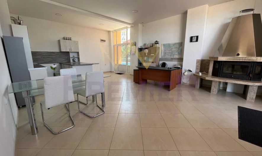 Едноетажна сграда в затворен комплекс -  - снимка 3 - Имоти Премиер