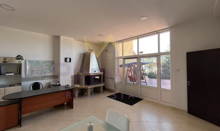 Едноетажна сграда в затворен комплекс -  - снимка 4 - Имоти Премиер