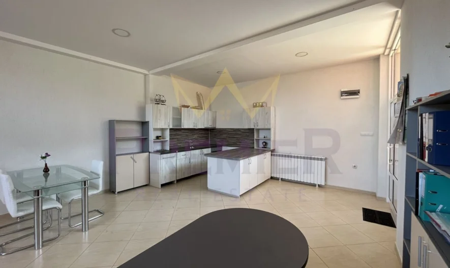 Едноетажна сграда в затворен комплекс -  - снимка 4 - Имоти Премиер