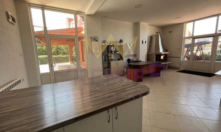 Едноетажна сграда в затворен комплекс -  - снимка 6 - Имоти Премиер