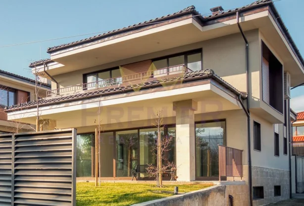 Агенция за недвижими имоти - Имоти Премиер - имот - 770879, Цена: 760000 EUR