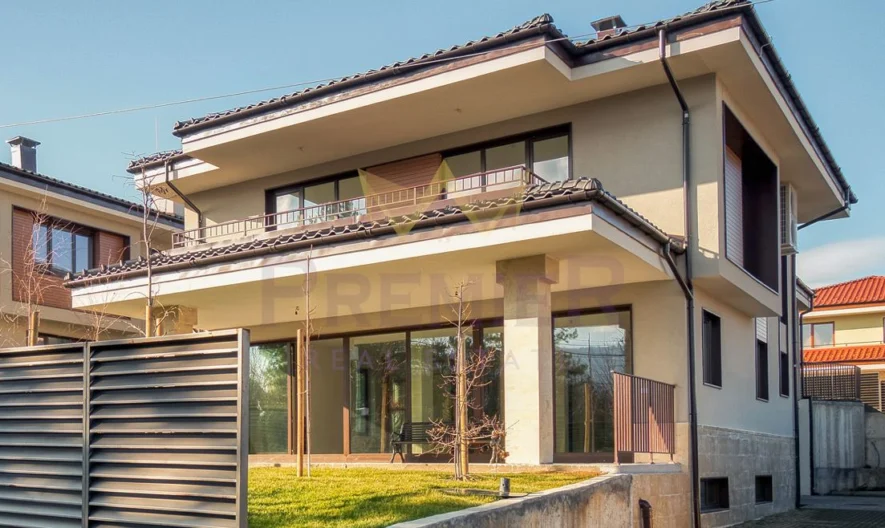 Еднофамилна двуетажна къща в гр.Банкя -  - снимка 2 - Имоти Премиер